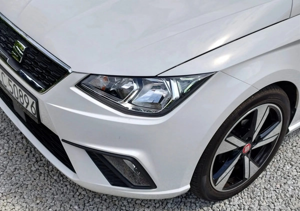 Seat Ibiza cena 49900 przebieg: 54000, rok produkcji 2017 z Sulejów małe 436
